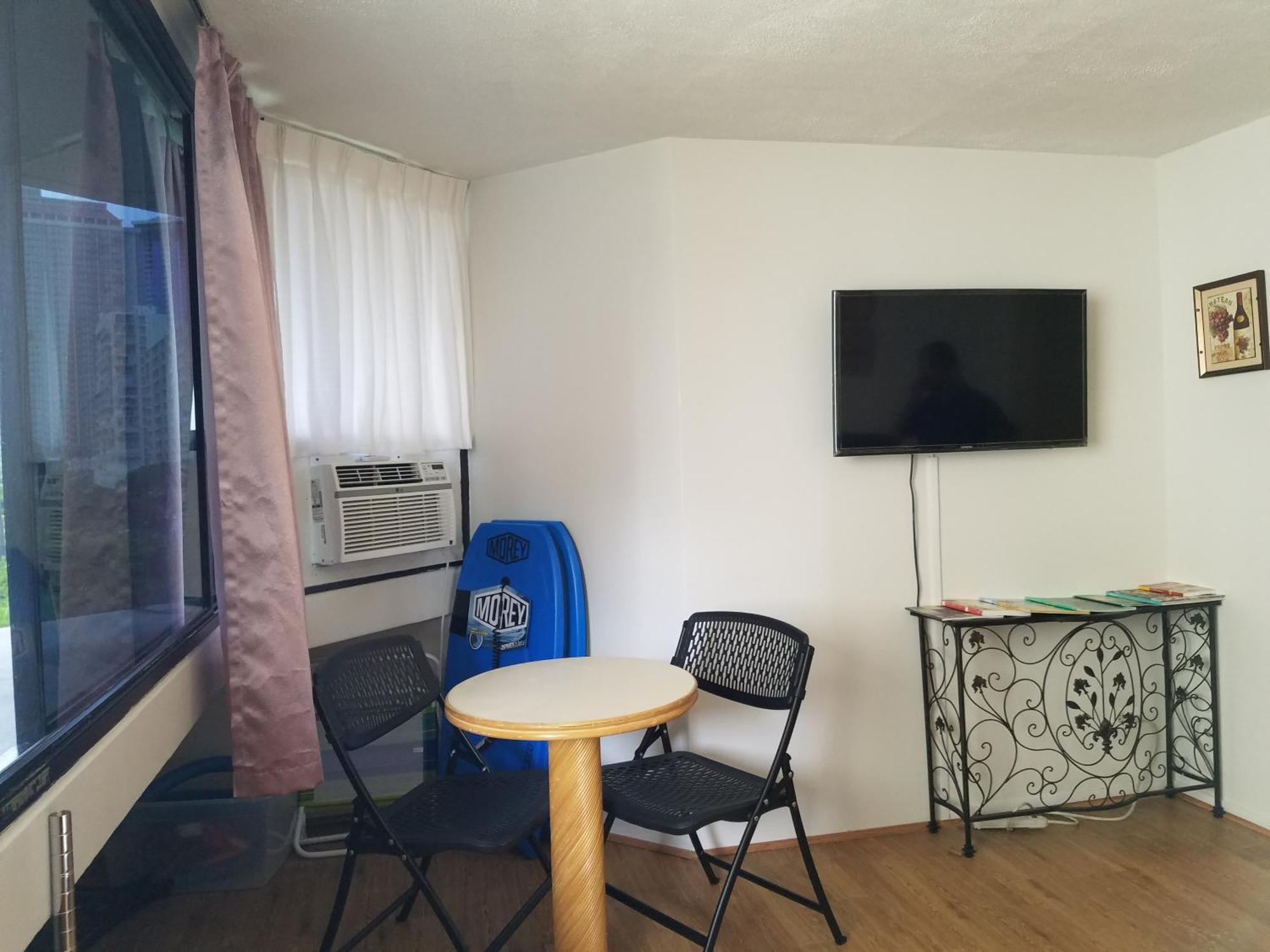 Waikiki Studio Steps To Beach-Mall Free Parking-Wifi Гонолулу Номер фото